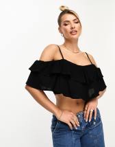 ASOS DESIGN – Größere Brust – Kurzes Camisole in Schwarz mit eckigem  Ausschnitt und Ziernaht