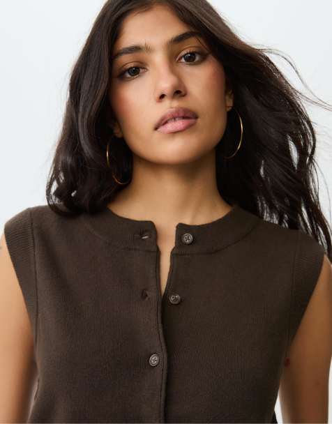 Stradivarius - Canotta in maglia marrone con bottoni - view 1