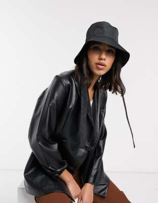 cappelli stradivarius