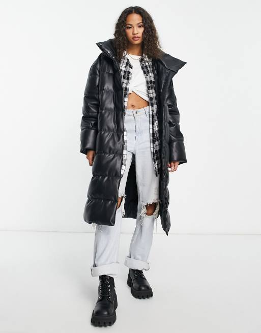 Stradivarius Cappotto imbottito taglio lungo nero ClassicfuncenterShops