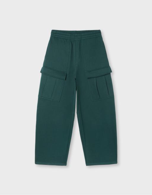 Stradivarius Cargo jogger trousers in forest green, 6 of 7