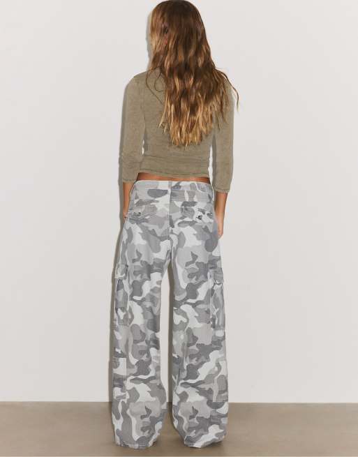 Stradivarius cargobroek met print in grijs, 3 van 7