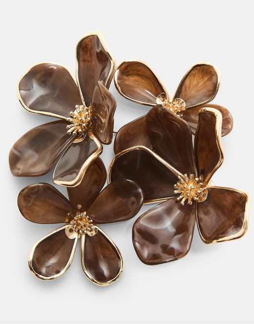 Stradivarius Cascading flower earrings in brown