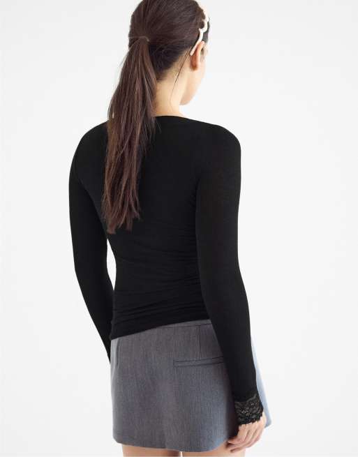 Stradivarius Cashmere blend long sleeve v-neck t-shirt in black, 3 of 7
