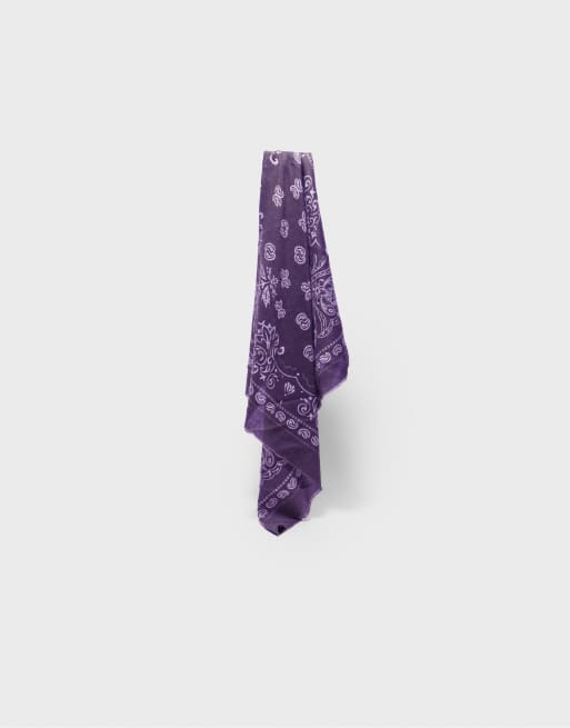 Stradivarius Cashmere-effect scarf in purple, 4 of 4