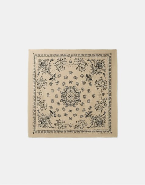 Stradivarius Cashmere-effect scarf in stone - view 1