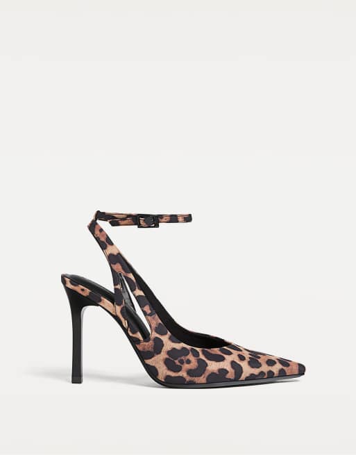 Stradivarius - Chaussures à talon haut avec imprimé léopard - Multicolore