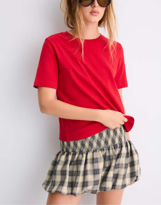 Stradivarius Check balloon mini skirt in beige, 2 of 7
