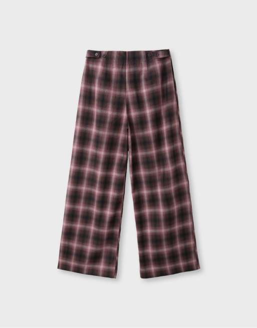 Stradivarius Check smart wide-leg trousers with adjustable buttons in purple, 7 of 7