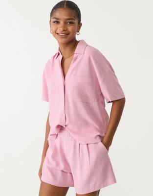 Stradivarius - Chemise à manches courtes en lin mélangé - Rose pastel - view 1