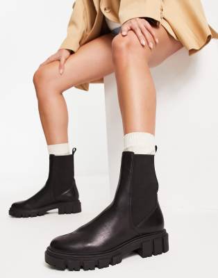  chunky basic boot 