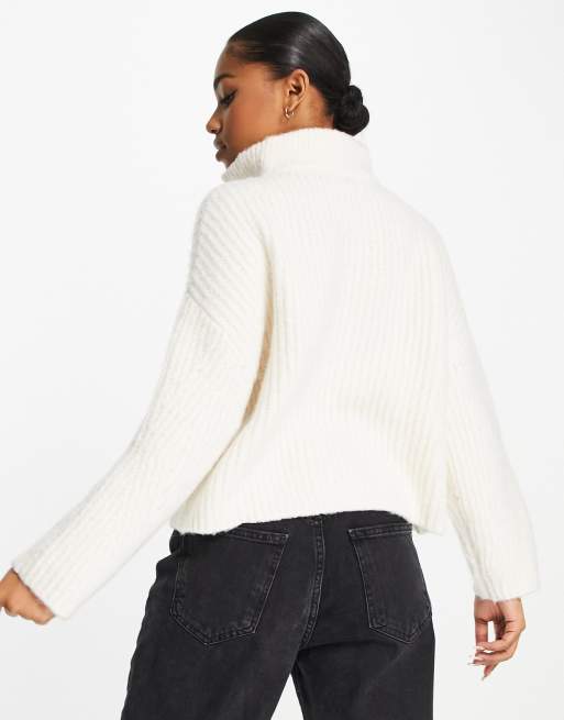 Stradivarius chunky cable knit quarter zip sweater in ecru