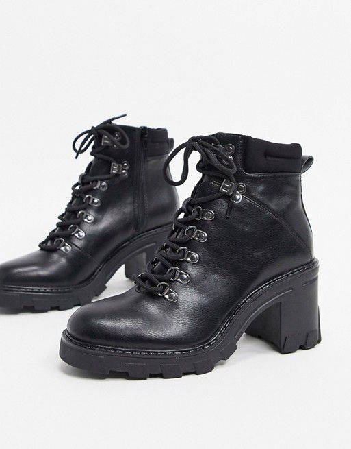 Stradivarius chunky heeled boots with changeable laces in black