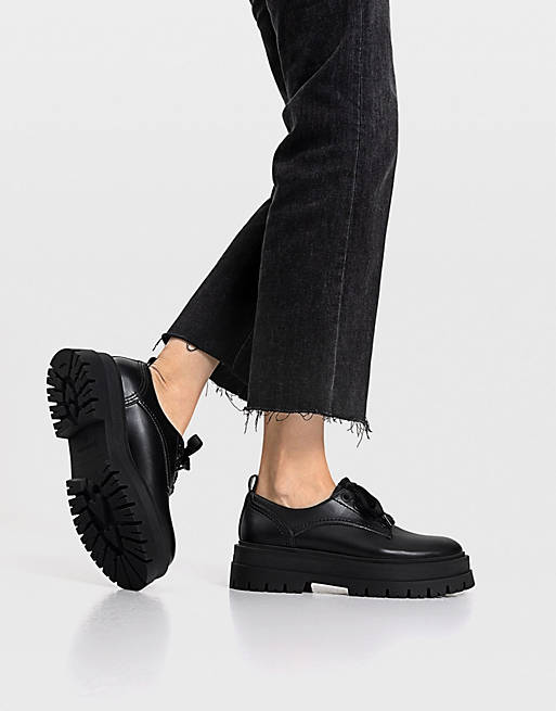 gambling Medieval Day Stradivarius chunky lace up flat shoes in black | ASOS