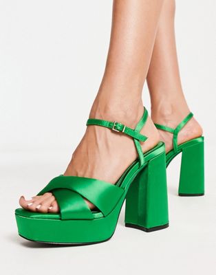 Stradivarius chunky platform heeled sandal in green