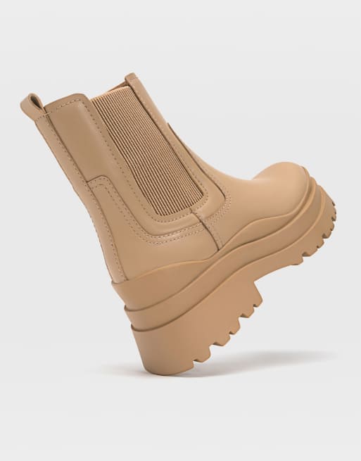 Caramel best sale chelsea boots