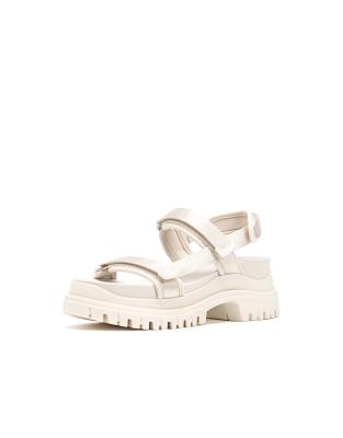 Stradivarius chunky sporty sandals with cleated sole in ecru  - ASOS Price Checker