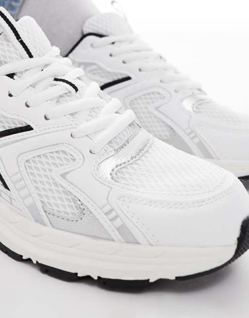 Stradivarius chunky trainer in white, 5 of 5