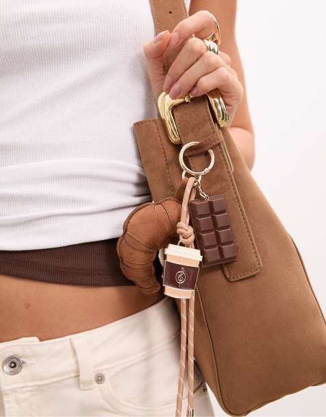 Stradivarius Coffee & croissant charm keyring in brown - view 1