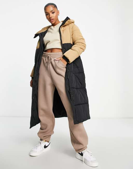 Stradivarius colour block longline padded puffer coat in beige & black ...