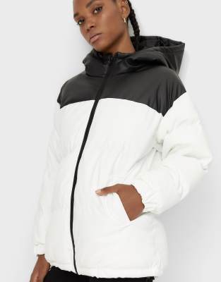 black puffer jacket stradivarius