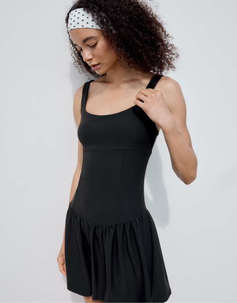 Stradivarius - Combinaison courte style robe - Noir - view 1