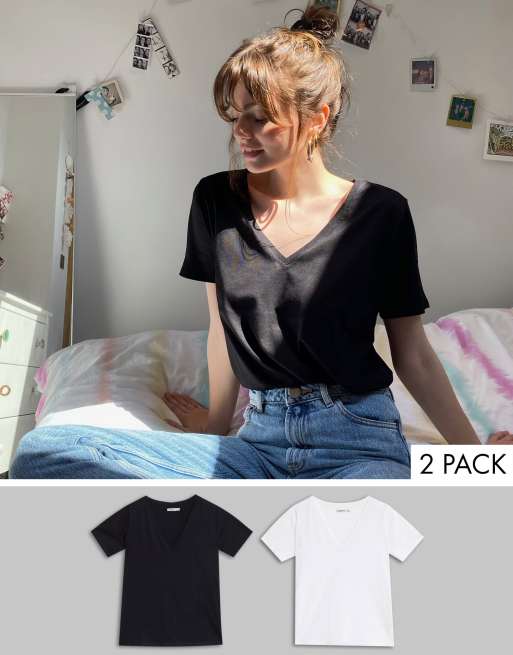Stradivarius - Confezione multipack di T-shirt con scollo a V bianche e nere