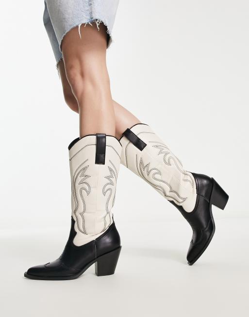 Stradivarius contrast colour western boots in black
