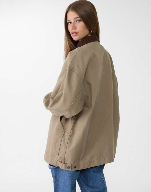 Stradivarius Contrast jacket with pockets in khaki, 2 of 4