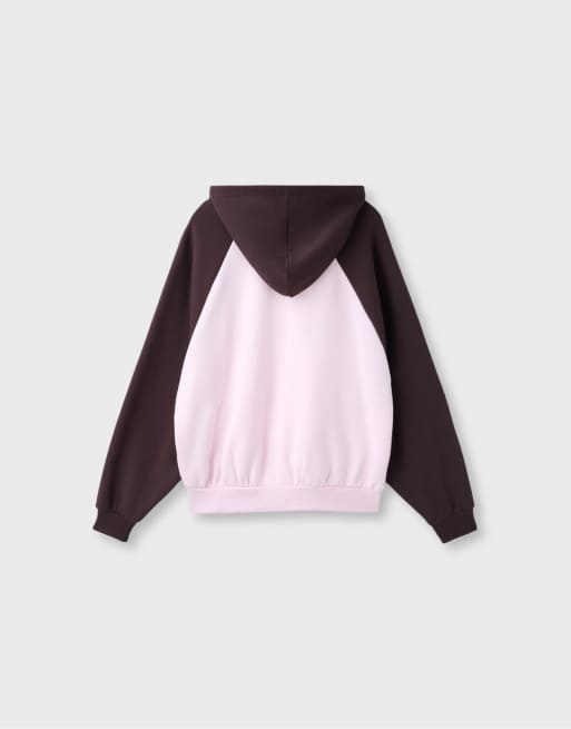 Stradivarius Contrast raglan sleeve hoodie in pastel pink, 7 of 7