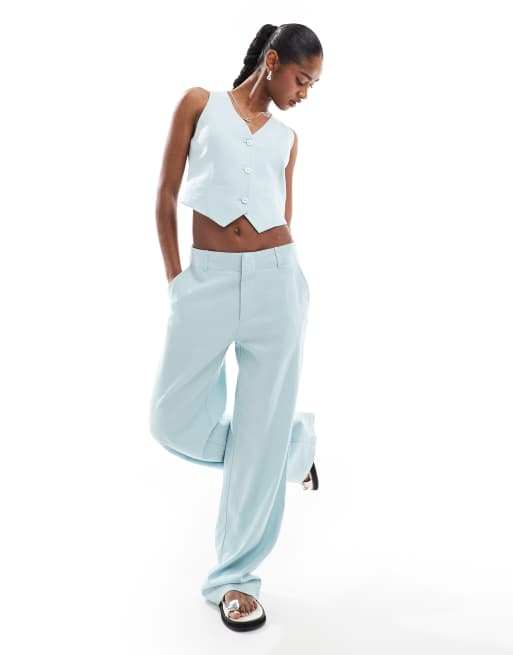 Stradivarius - Coordinato blu chiaro con gilet corto e pantaloni effetto lino
