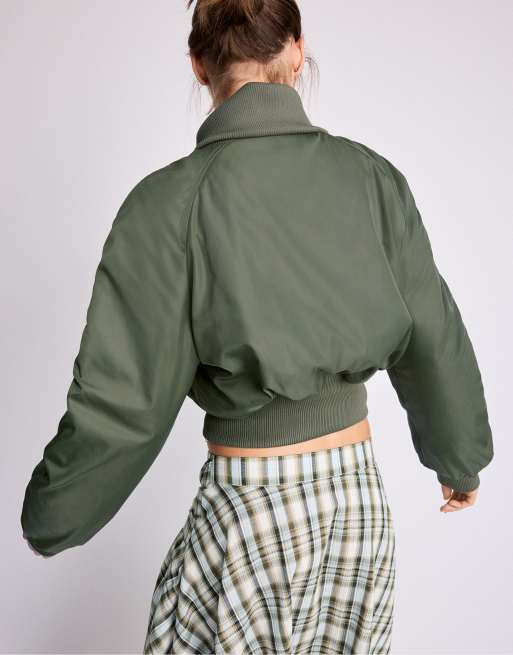 Stradivarius Corset-style bomber jacket in khaki, 3 of 7