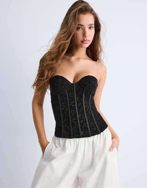 Stradivarius - Corsetto in pizzo nero con stecche - view 1