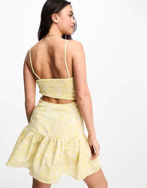 Stradivarius yellow hot sale dress