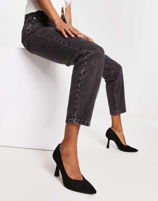 Stradivarius court shoe in black, 2 of 4