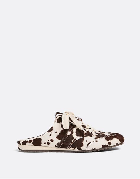 Stradivarius Cow print mule trainers in multicoloured - view 1