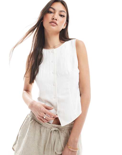 Stradivarius crinkle buttoned singlet top in white