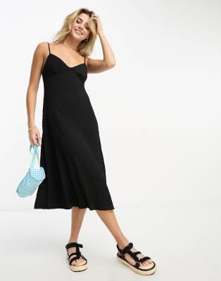 Stradivarius crinkle cami midi dress in black