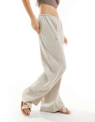 Stradivarius Petite Crinkle Pull On Pants In Stone-neutral