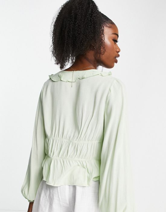 https://images.asos-media.com/products/stradivarius-crinkle-ruffle-blouse-in-sage/202534974-2?$n_550w$&wid=550&fit=constrain