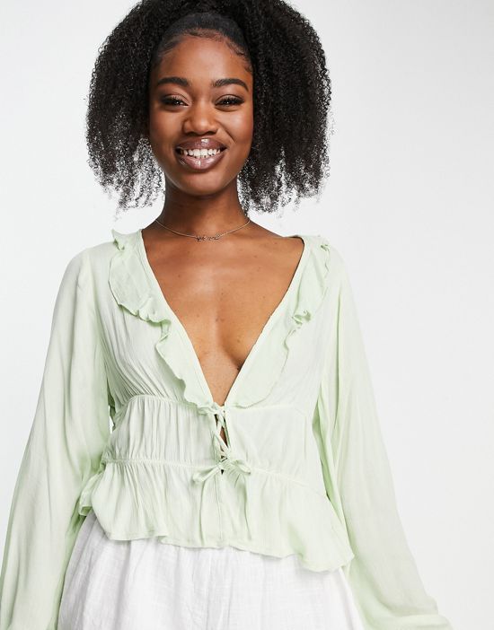 https://images.asos-media.com/products/stradivarius-crinkle-ruffle-blouse-in-sage/202534974-4?$n_550w$&wid=550&fit=constrain