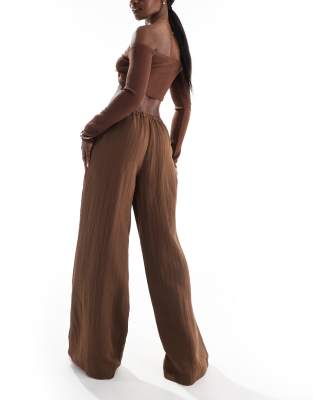 Stradivarius crinkle wide leg trouser in brown