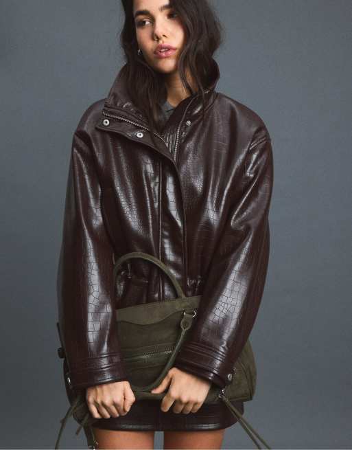 Stradivarius Crocodile-effect leather effect cropped jacket in brown, 2 of 7