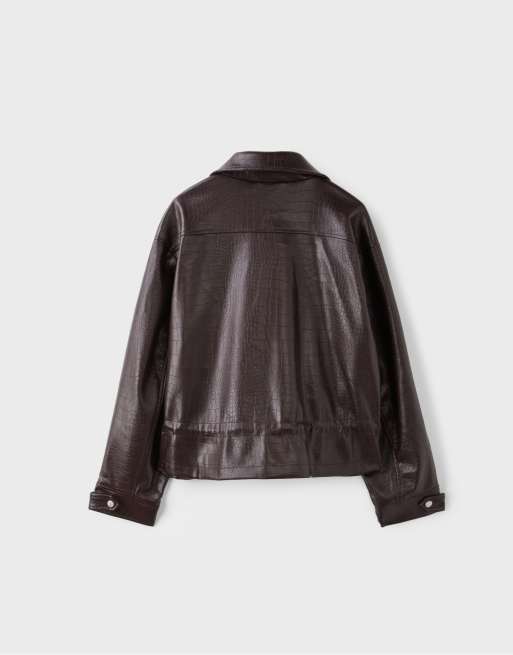 Stradivarius Crocodile-effect leather effect cropped jacket in brown, 7 of 7