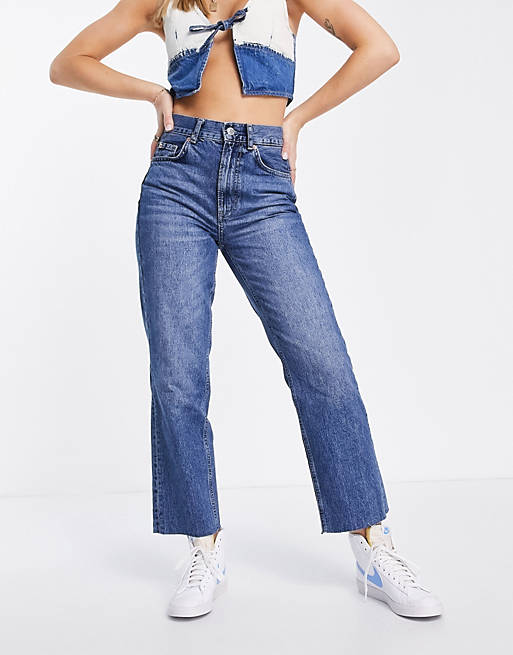 Stradivarius cropped jeans in mid wash | ASOS