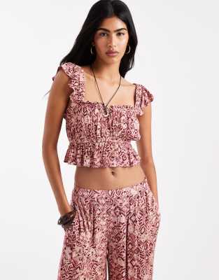 stradivarius cropped milkmaid top in pink paisley print - part of a set