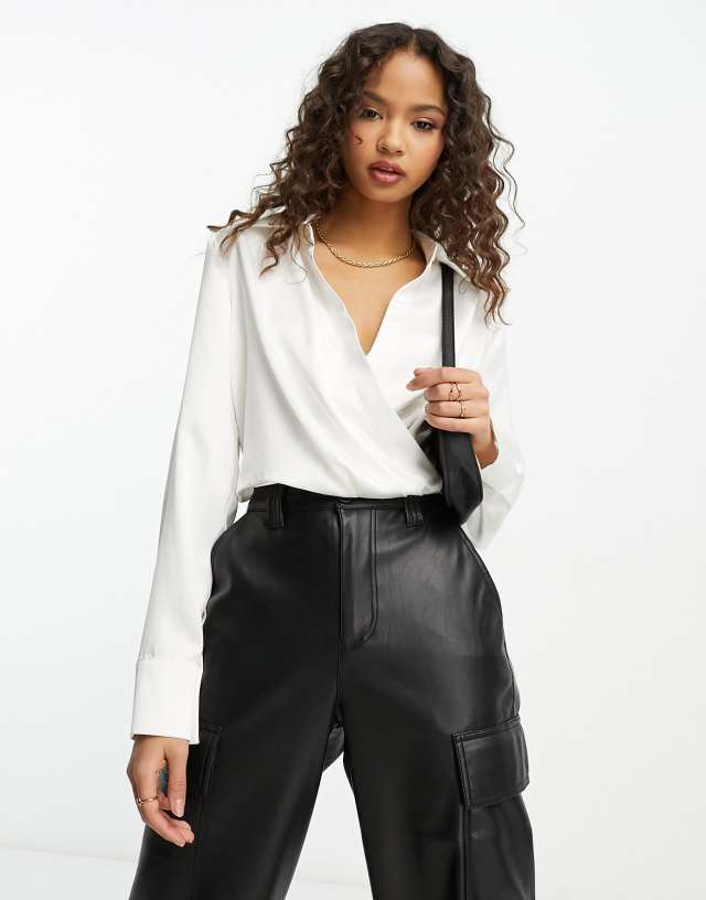 Stradivarius cropped satin wrapped blouse in white