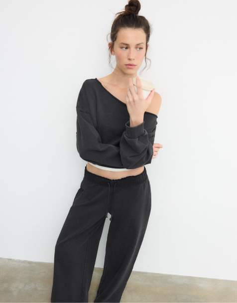 Stradivarius - Cropped sweatshirt met verwassen effect in donkergrijs - view 1