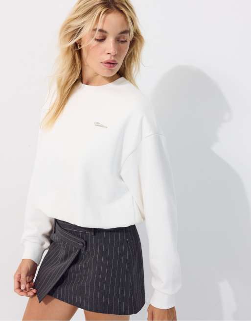Stradivarius Cropped-Sweatshirt mit Ballonsaum in Ecru, 2 von 7