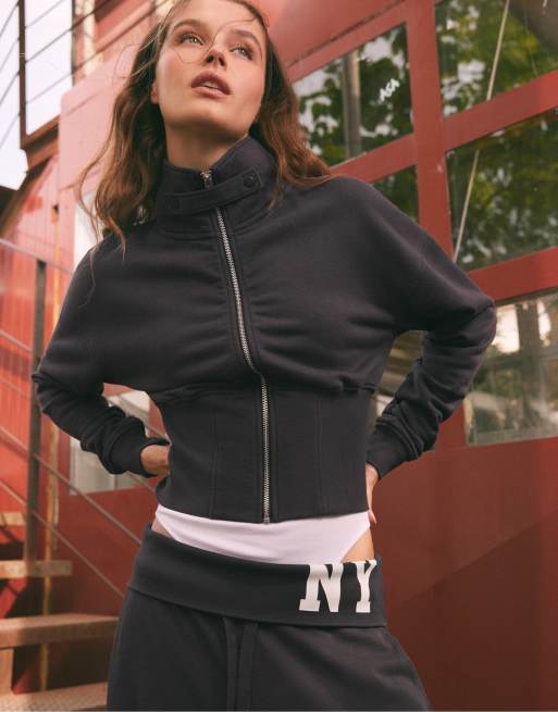 Stradivarius Cropped Sweatshirt mit hohem Kragen in Dunkelgrau, 5 von 7